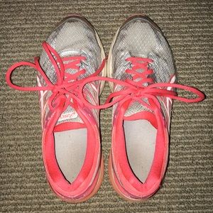 Asic running shoes
